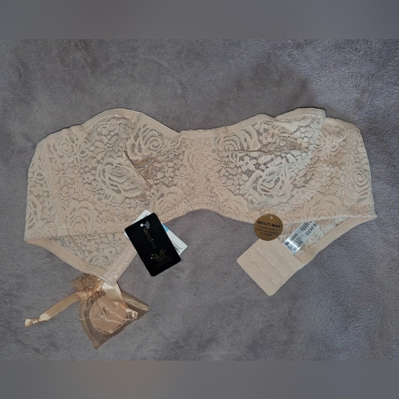 🆕Wacoal NUDE HALO Lace Strapless Bra Size 36C Convertible Bra- Straps Included - Picture 1 of 16